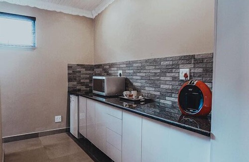 Kroonstad Casa | Le Grant Guesthouse and Conference facility
