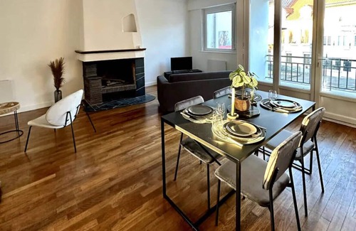 Brequerecque Apartamento | Le Grey Spacieux Avec Balcon. Proche du Centre et de la Plage
