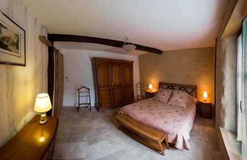 Losse Casa | Le Grillon