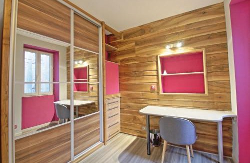 Nimes City Centre Apartamento | Le Guerin - Parking et Centre