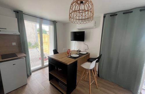Tain-l'Hermitage Apartamento | Le happynous cosy, air-conditioned, wifi, private parking