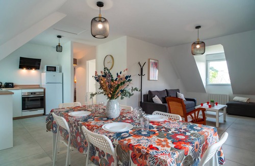 Locmariaquer Apartamento | Le Haut du Nelud - Appt dans maison avec jardin