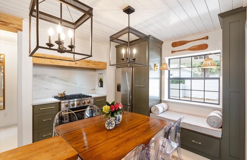 Fairhope Cabaña | Le Hibou Blanc (A) - Fairhope: Laid-back Sophistication