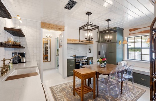 Fairhope Cabaña | Le Hibou Blanc (A) - Fairhope: Laid-back Sophistication