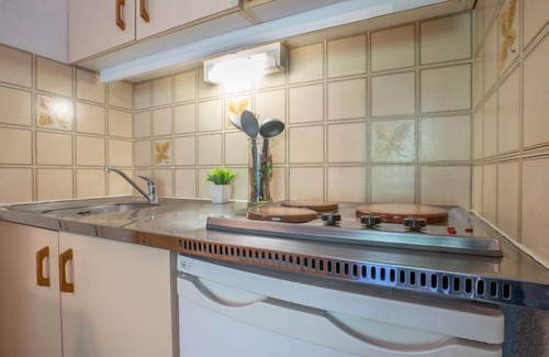 Vence Apartamento | Le Jardin de Matisse by Interhome