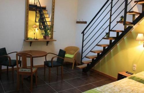 Brulange Cama Y Desayuno | Le Jardin de Norah