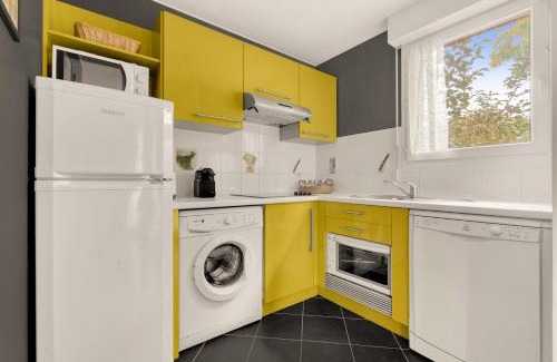 Toulouse West Apartamento | Le Jardin des Muses - T3 climatisé avec terrasse, Piscine et Parking