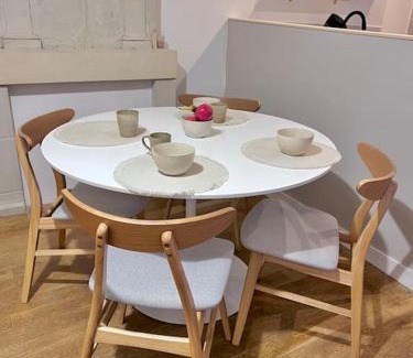 Chinon Apartamento | Le Jeanne, appartement en duplex proche forteresse et centre ville