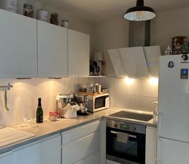 Kable Apartamento | Le Joli Adèle proche Gare avec Terrasse et Parking
