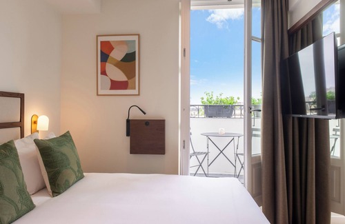 14th Arrondissement Hotel | Le Lampika Hôtel