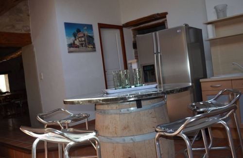 Laroque-des-Alberes Apartamento | LE LOFT - 6-person apartment, air-conditioned, shared pool, Wifi