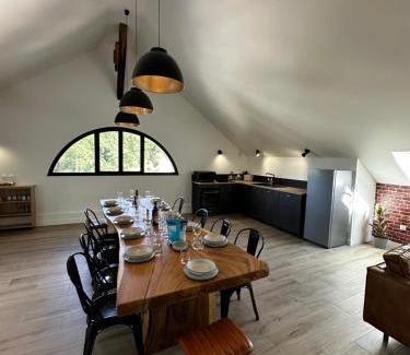 La Celle-sous-Gouzon Apartamento | Le loft du Moulin Lèves-Chartres