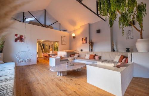 Epernay Casa | Le Loft Triplex 200M2 avec billard au centre-ville