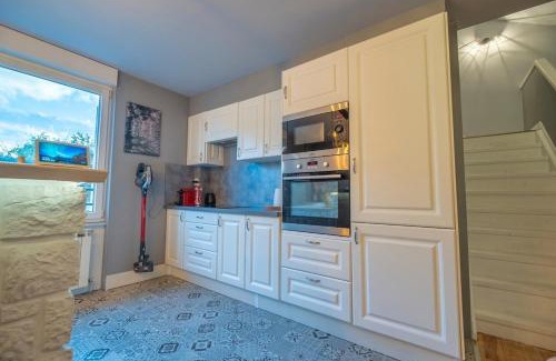 Epernay Casa | Le Loft Triplex 200M2 avec billard au centre-ville