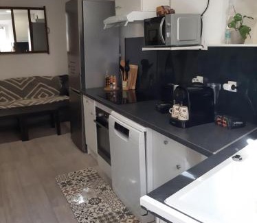 Regusse Apartamento | Le Logis des Templiers appartement climatisé