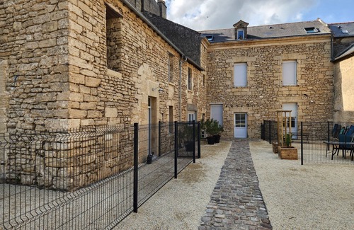 Doue-la-Fontaine Apartamento | Le Lumineux 3-Star Gîte for 6 in Doué-la-Fontaine – Near Bioparc Zoo & Vineyards