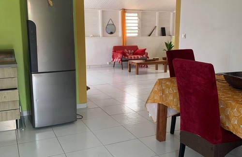 Sainte-Marie Apartamento | Le Madras Avec vu sur le Tombolo. Animaux de Compagnie Acceptés!!!
