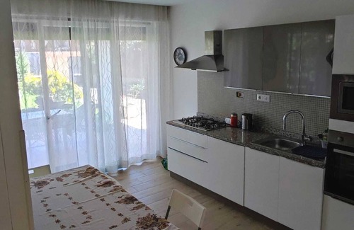Capannelle Apartamento | "Le Maripose" Appia Antica Luxury apartment in the green with garden and Jacuzzi