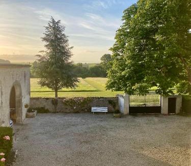 Verrieres Cama Y Desayuno | Le Mas, Chambres d'Hôtes, Verrières