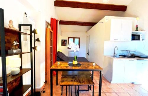 Bezouce Casa | Le Mazet sous le soleil, Calme et accueillant