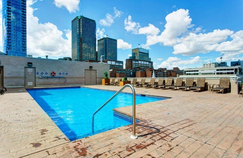 Ville-Marie Apartamento | Le Mille Neuf Furnished Apartments