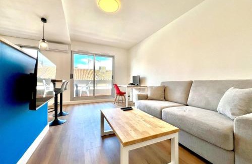 Quartier Administrations Apartamento | Le Moderne à Nîmes, proche Arènes et gare