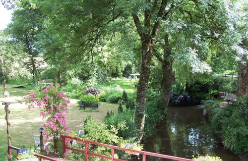 Lassy Cama Y Desayuno | Le Moulin du Bignon
