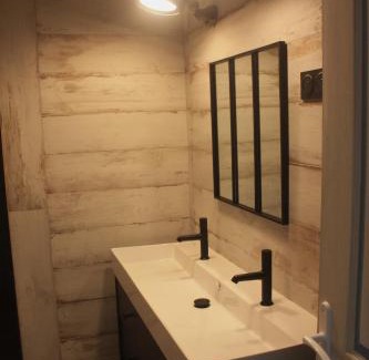 Mur-de-Bretagne Apartamento | Le Moulin du Guer