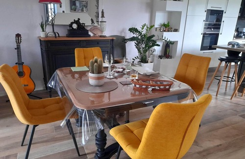 Auray Casa | "Le Moustoir" 1930 house entirely renovated, town center, quiet area