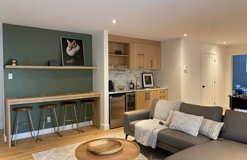 Argenteuil Regional County Municipality Casa | Le Must | New chalet with Spa and Swimming pool |