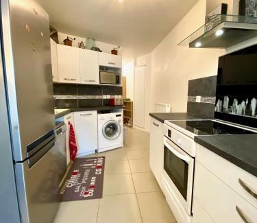 Universite Apartamento | Le Neptune, appartement avec parking et jardin proche université