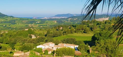 Le Beausset Cama Y Desayuno | Le Nid Bleu