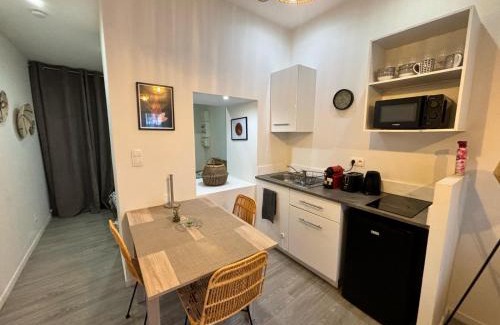 Montbeliard Apartamento | Le Nid en Rotin Apartment