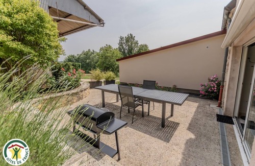 Le Breuil Casa | Gite "Le Pétillant" - LE BREUIL