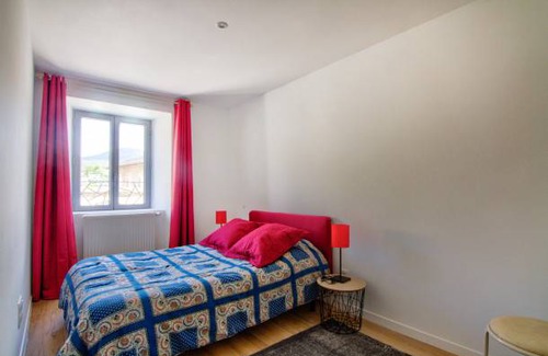 Saint-Julien-Chapteuil Apartamento | 80 m² Apartamento ∙ 2 habitaciones ∙ 3 personas