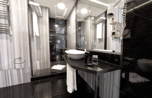 Casablanca City Center Hotel | Le Palace D Anfa
