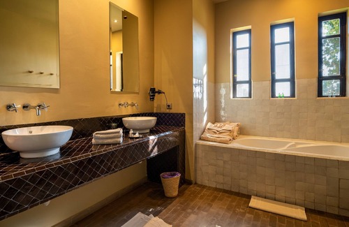 Oumnass Cama Y Desayuno | Le Palais Paysan