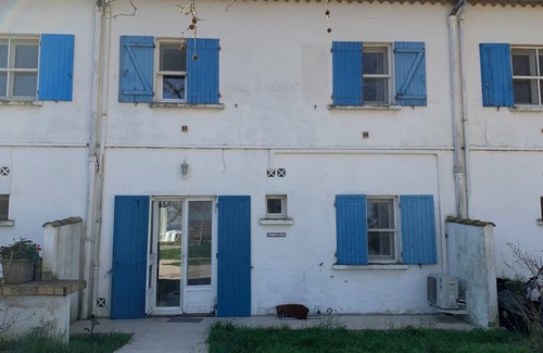 Arles Casa | Le PANTAÏ Grand gite in Camargue with 5 bedrooms