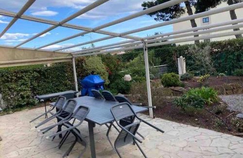 Les Arenes Apartamento | Le Papounet Appartement - Maison de 150m2 à 500m de la plage et du centre ville