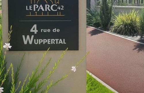 La Metare - Le Portail Rouge Apartamento | Le Parc 42