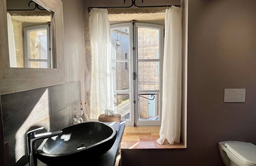 Collias Casa | Le patio de Collias