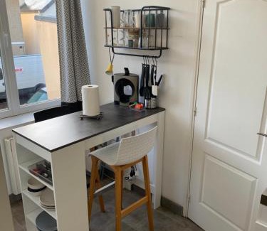 Maurepas Apartamento | LE PAVILLON RENNAIS