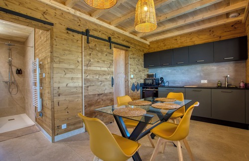 Sarlat-la-Caneda Chalet De Esquí | Le Pech Eternel: Acacias SPA Lodge