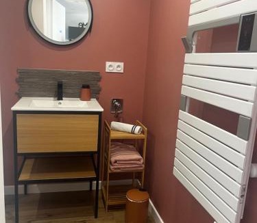 Vignoc Apartamento | Le petit Grenier de la Fontaine