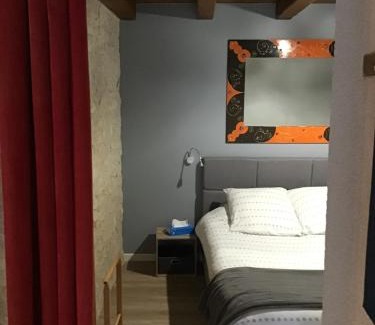 Civaux Casa | Le Petit Mona Céléna