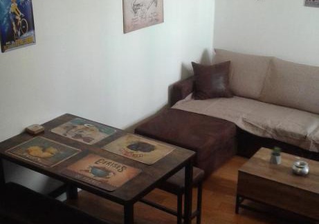 Aups Apartamento | Le petit nid de Zaou