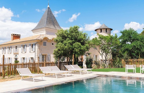 Caux Apartamento | Le Pigonnier, le Gîte Insolite des Amoureux Avec Piscine et Sauna, sur Pézenas