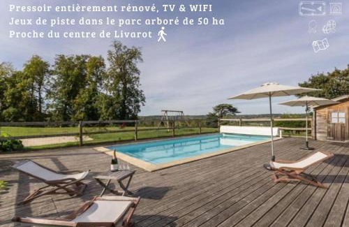 Livarot Casa | Le Pressoir du Château de Neuville, Piscine & jeux - Famille & Amis