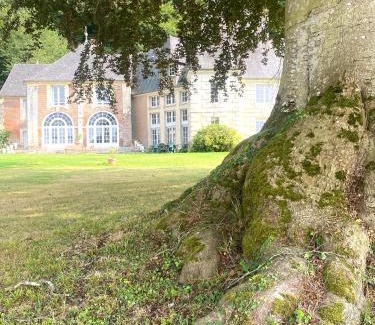 Livarot Casa | Le Pressoir du Château de Neuville, Piscine & jeux - Famille & Amis