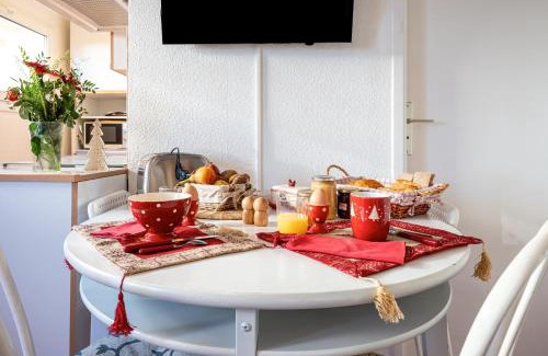 Saint-Laurent-en-Grandvaux Apartamento | Le Ptit Bois - Piscine partagée